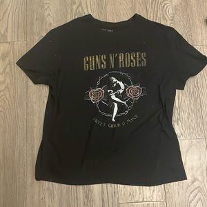 Guns and roses t-shirt
